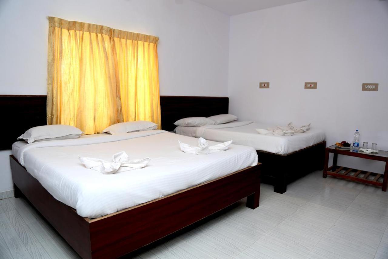 La Flora Beverly Hill Resort Madikeri Eksteriør bilde